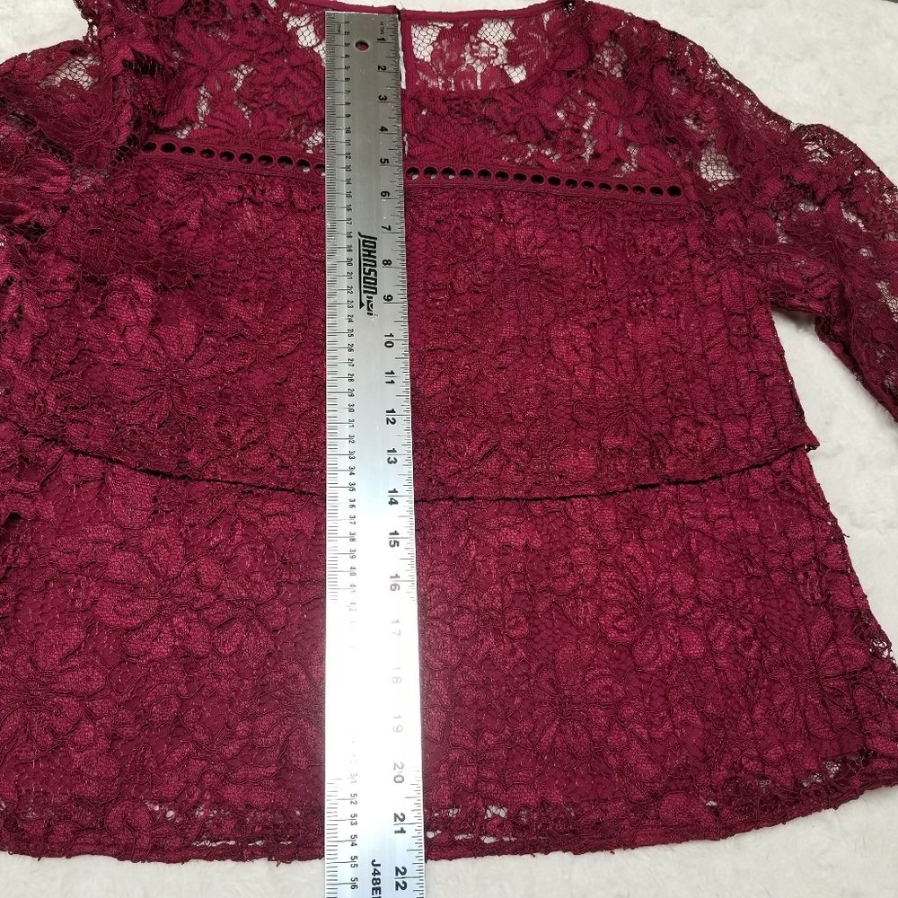 Laundry by Shelli Segal Lace Tiered Blouse Small - Picture 8 of 10